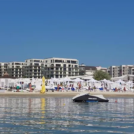 Loft Apartment Mamaia
